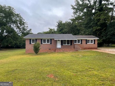 A home in Lagrange