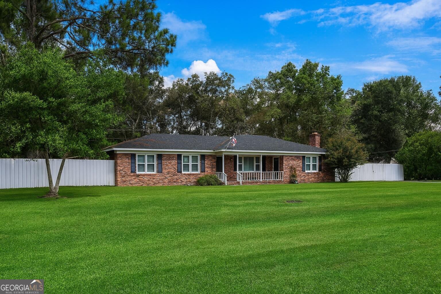 2026 Ellis LN