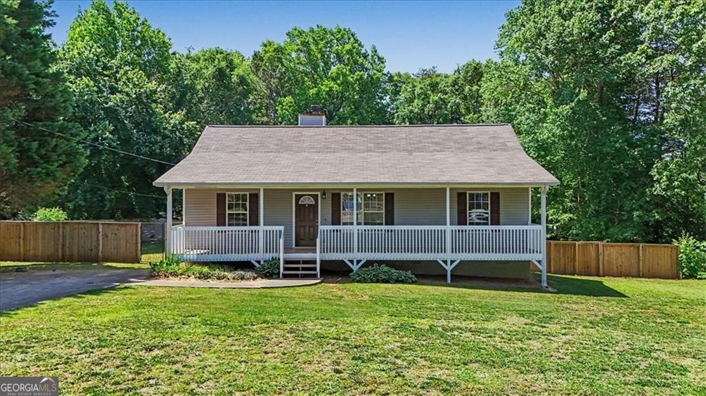 Photo of 155 Ravenwood Lane, Rockmart, GA 30153 (MLS # 10767550)