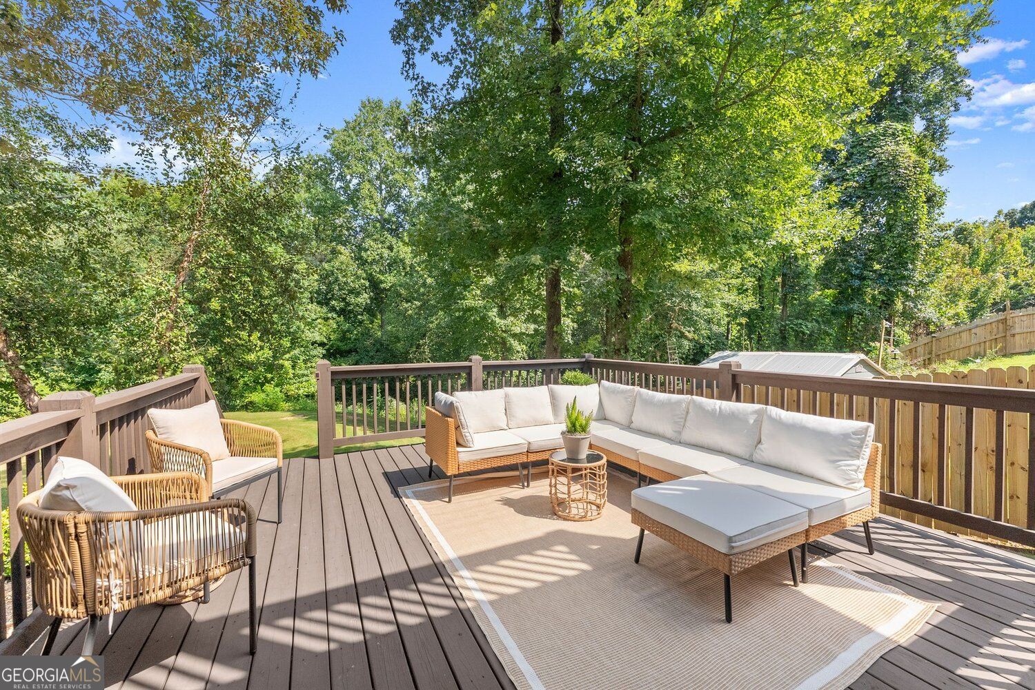 5815 Crest Oak Way