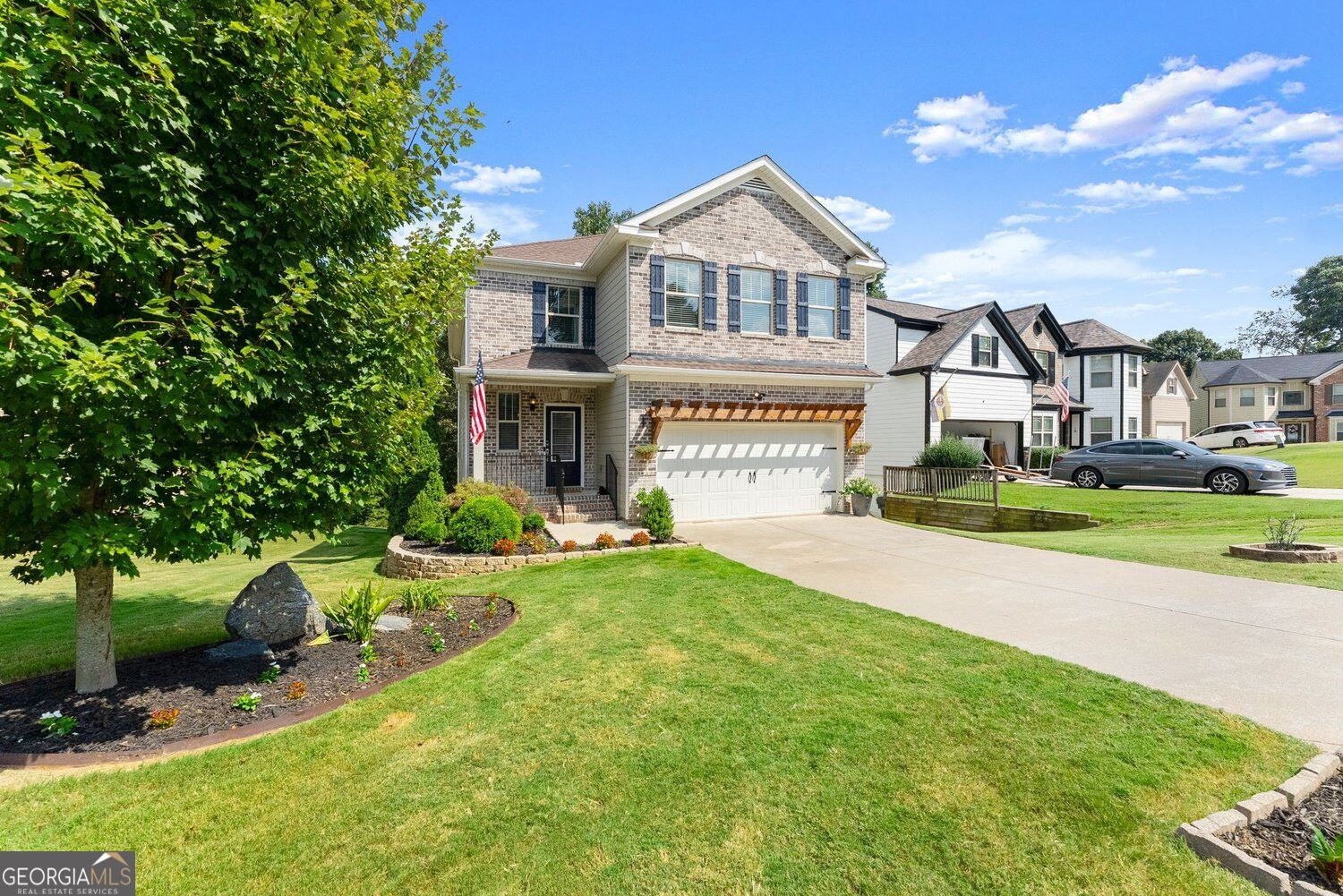 5815 Crest Oak Way
