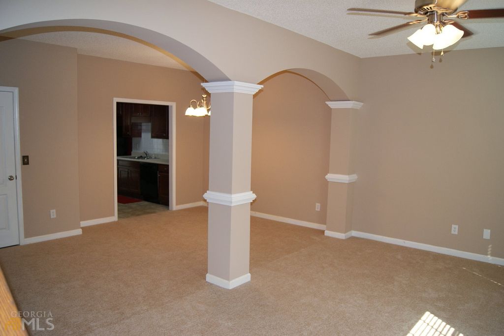 Photo of 848 Commerce Boulevard, Riverdale, GA 30274 (MLS # 10667506)