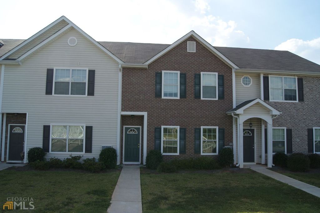 Photo of 848 Commerce Boulevard, Riverdale, GA 30274 (MLS # 10667506)