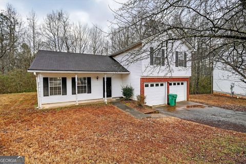 2247 Clayton RDG Lithonia GA 30058