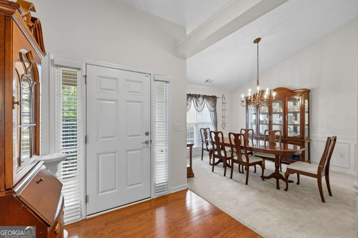 458 Lakeview Bend CIR