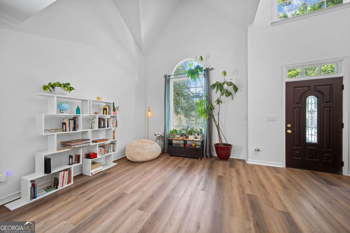 1271 Channel PARK SW