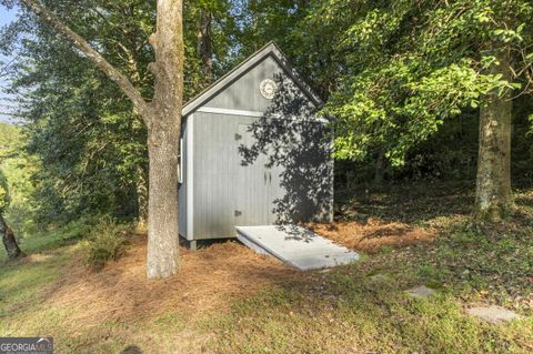 A home in Clarkesville