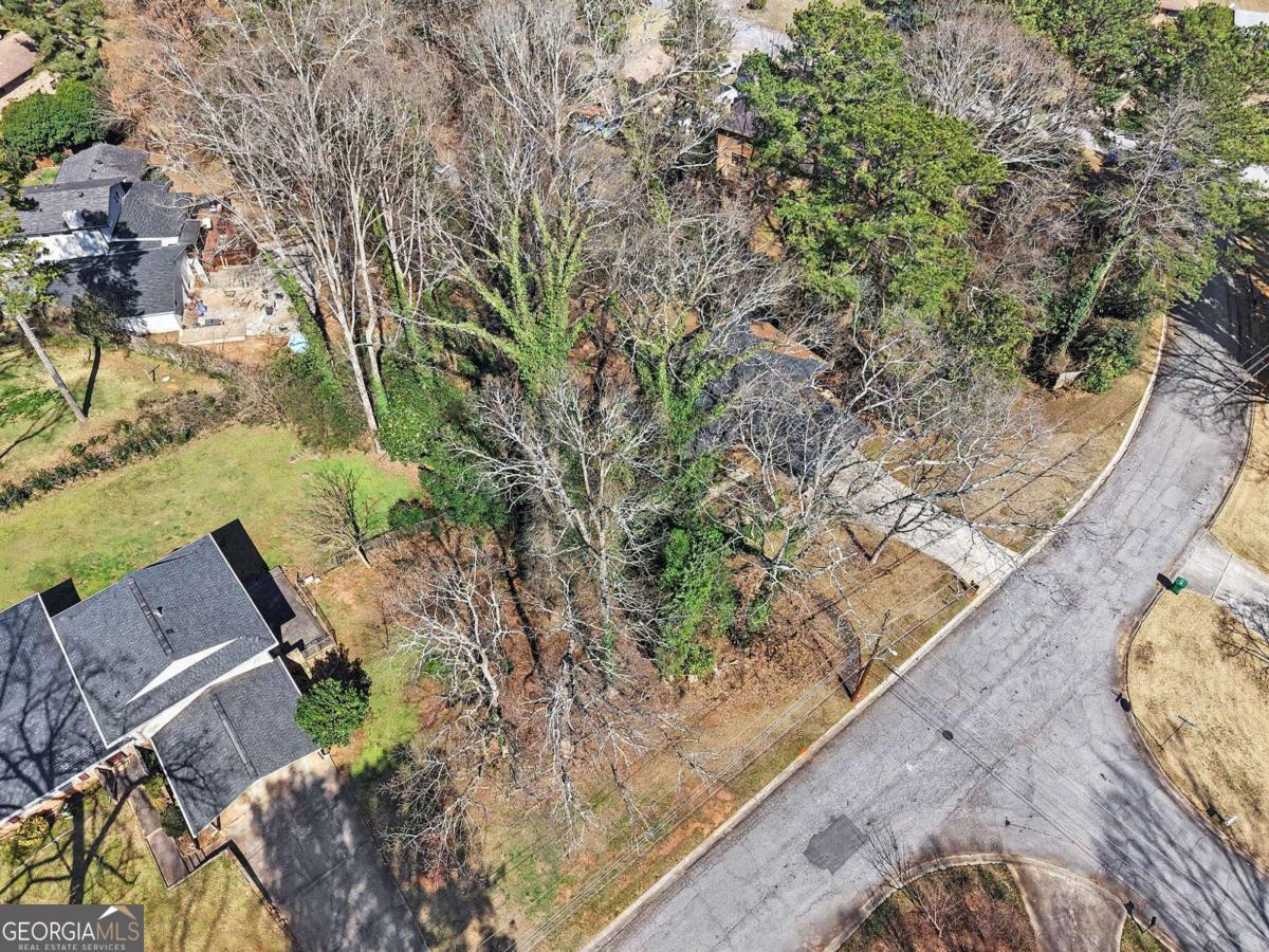 3498 Crown Point PL