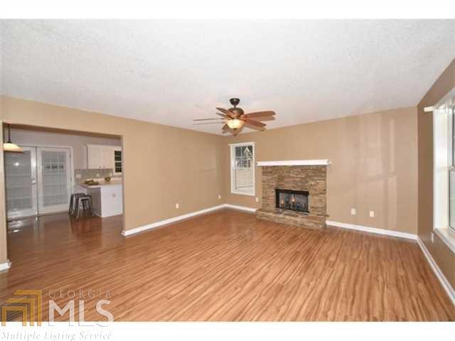 Walnut Grove - Residential