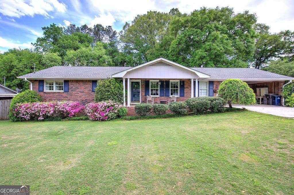Photo of 27 Oakdale Drive, Cartersville, GA 30120 (MLS # 10797507)