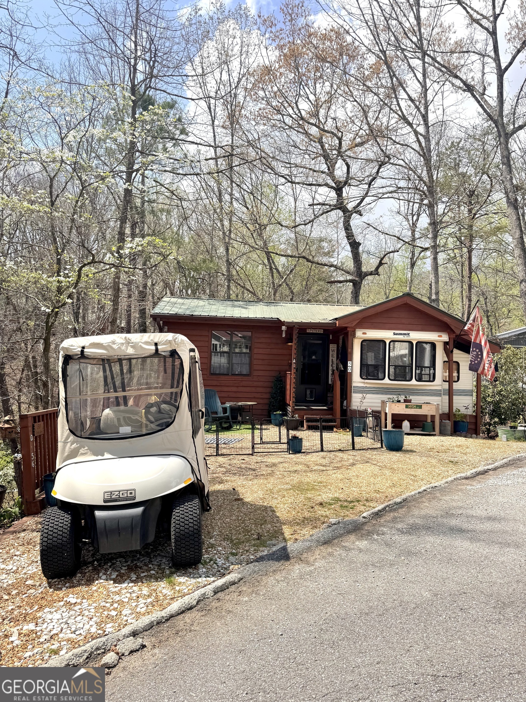 50 Rocky LN