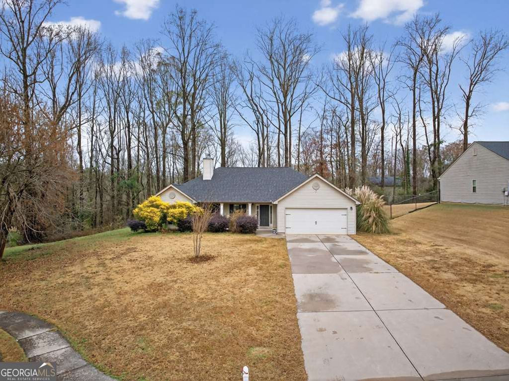 Photo of 1553 SHOAL CREEK Drive, Winder, GA 30680 (MLS # 10652631)