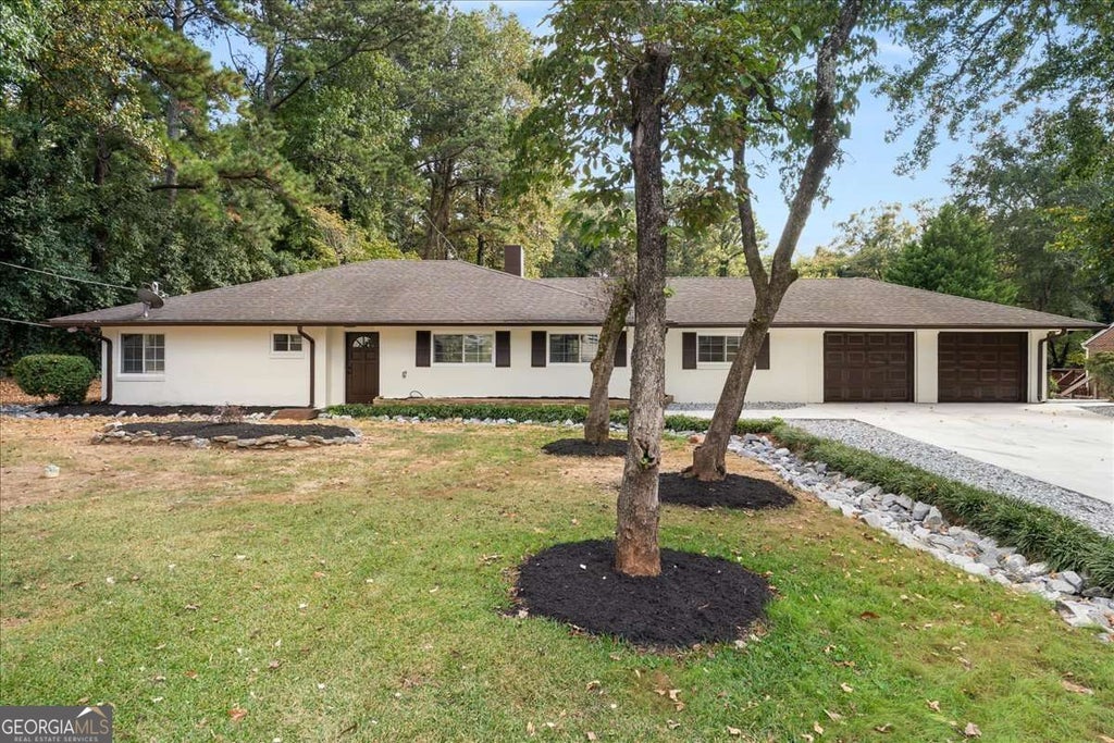 Photo of 2410 Rugby Avenue, College Park, GA 30337 (MLS # 10842960)