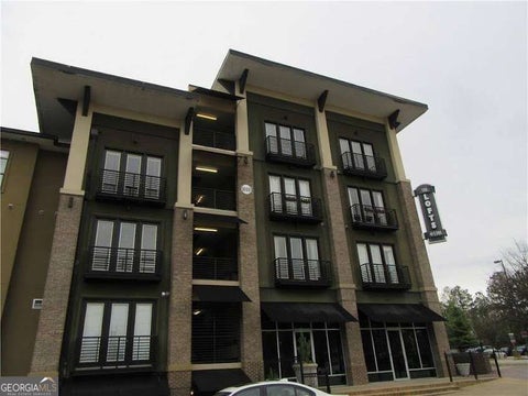 Photo for 5300 Peachtree RD 3401