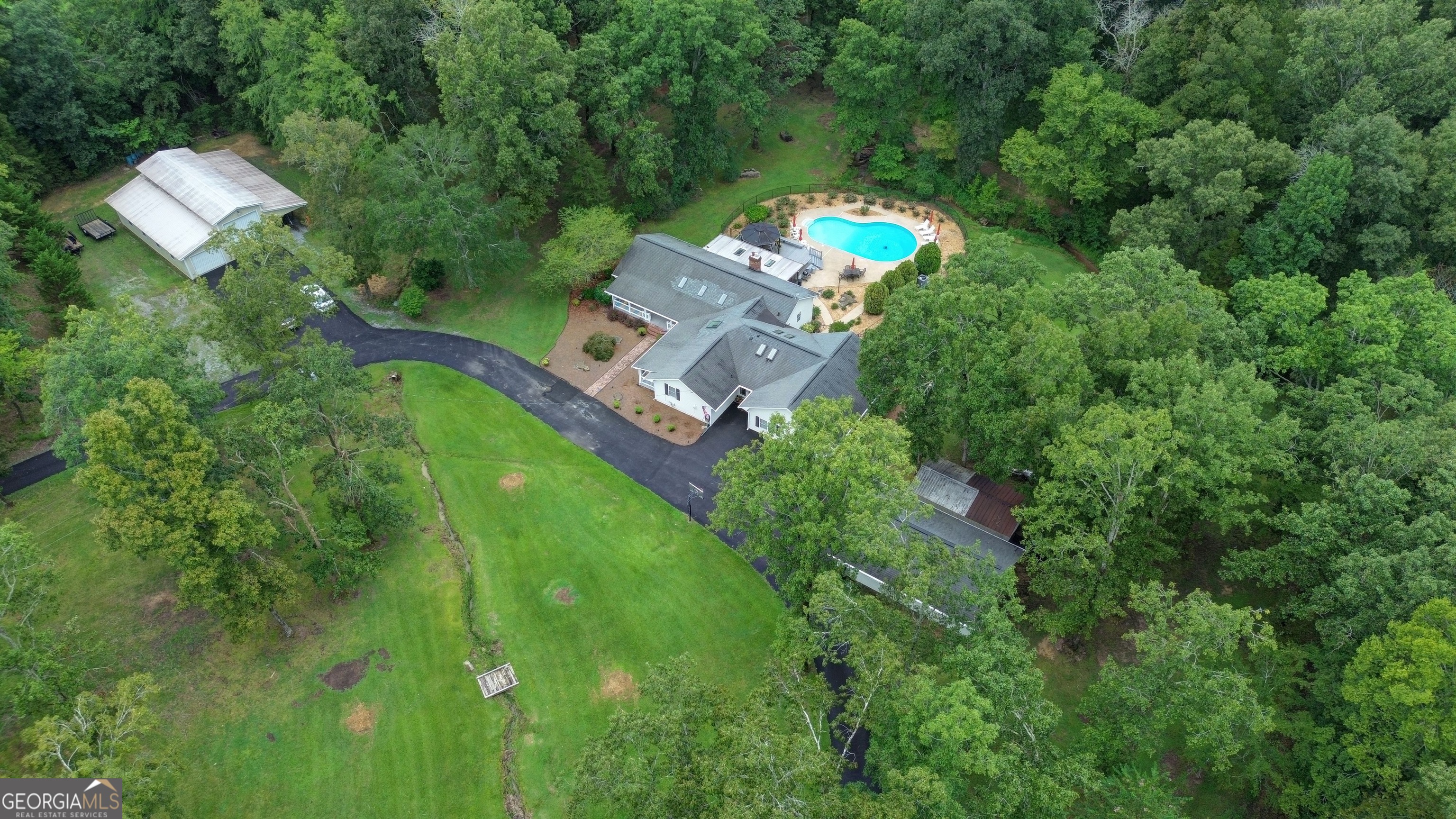 1307 Floyd Springs RD NE