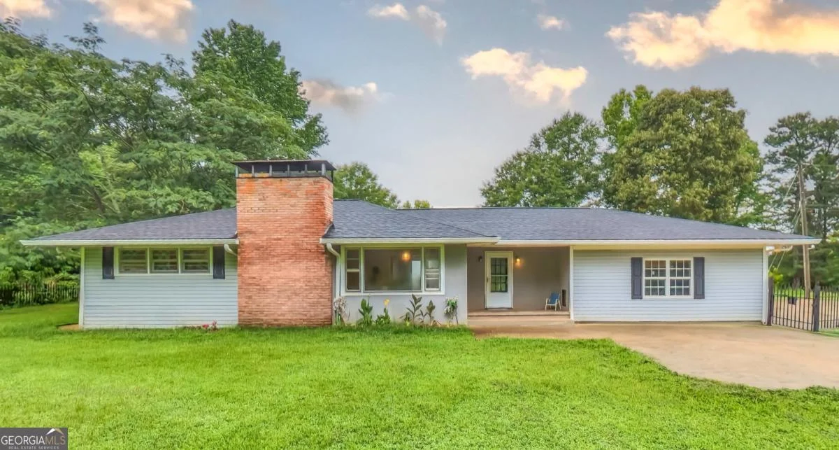 1556 Cashtown Road