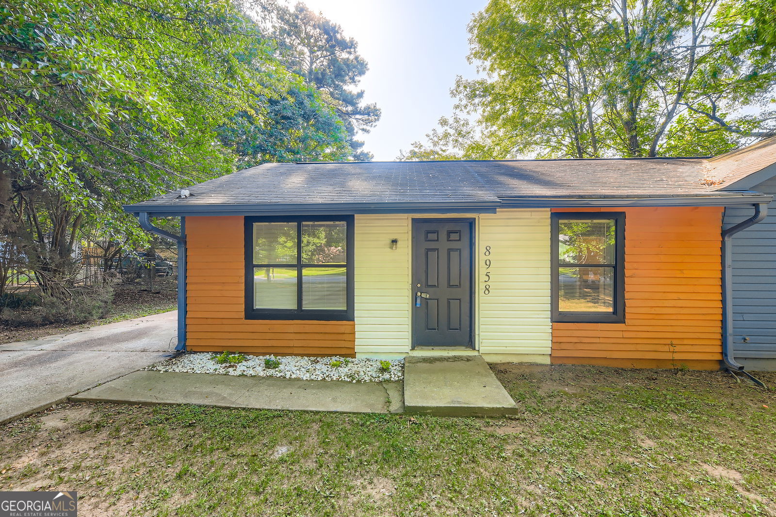 8958 Sterling Ridge LN