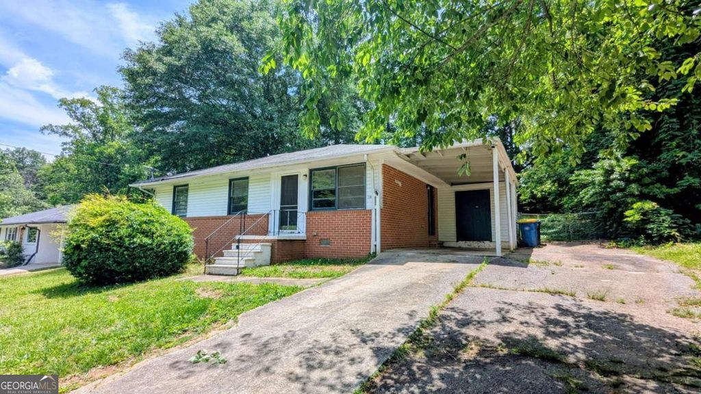 Photo of 2381 Woodland Drive NW, Kennesaw, GA 30152 (MLS # 10762853)
