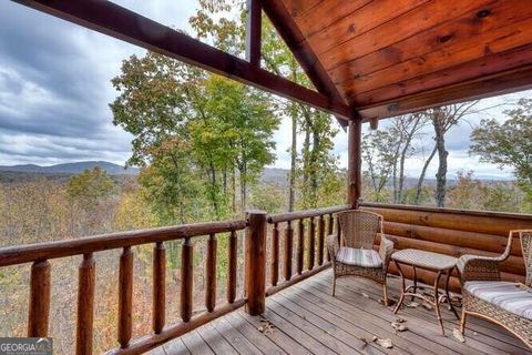 A home in Mineral Bluff