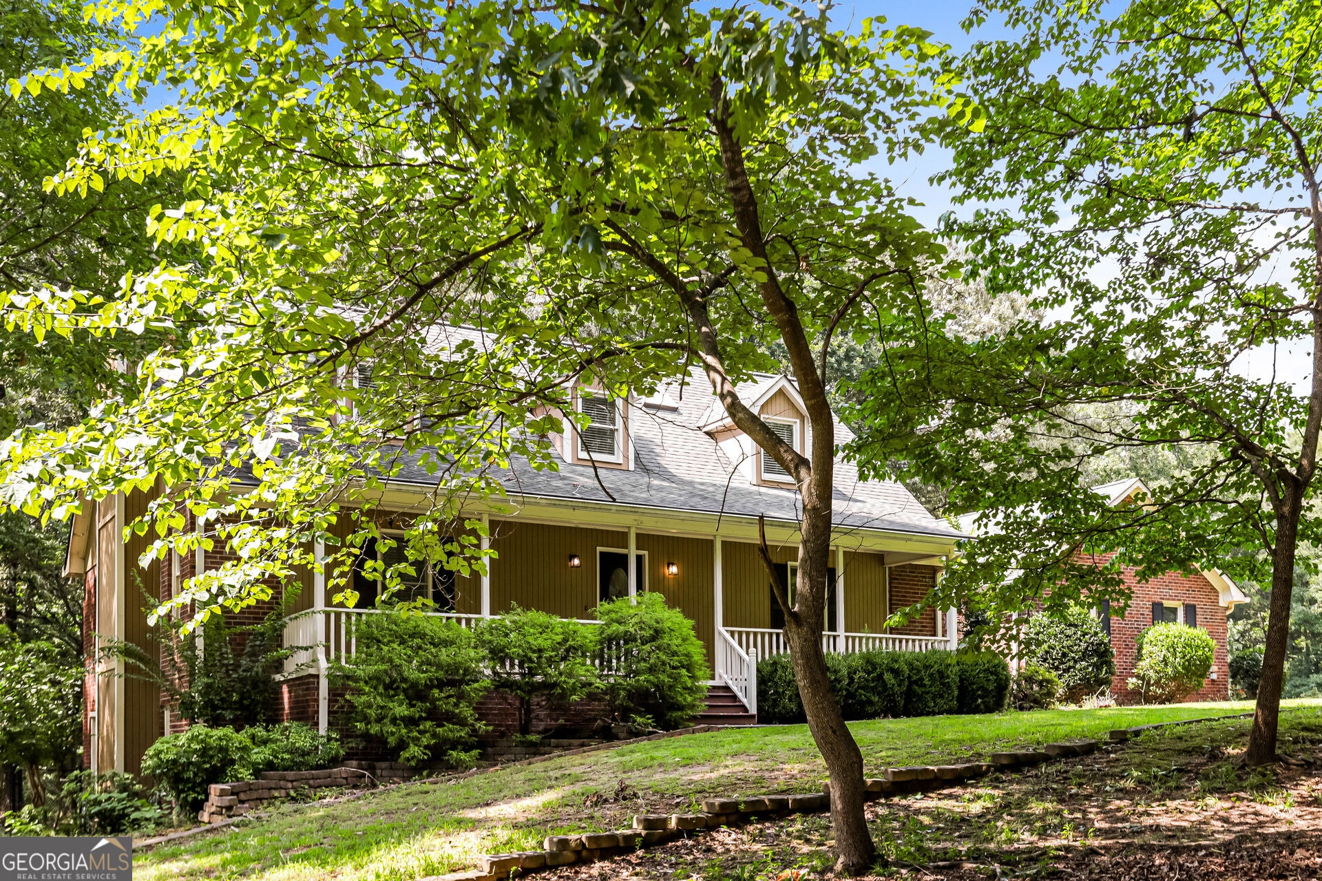 8183 Silver Oaks CT