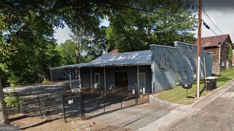 22 Lee ST Newnan GA 30263