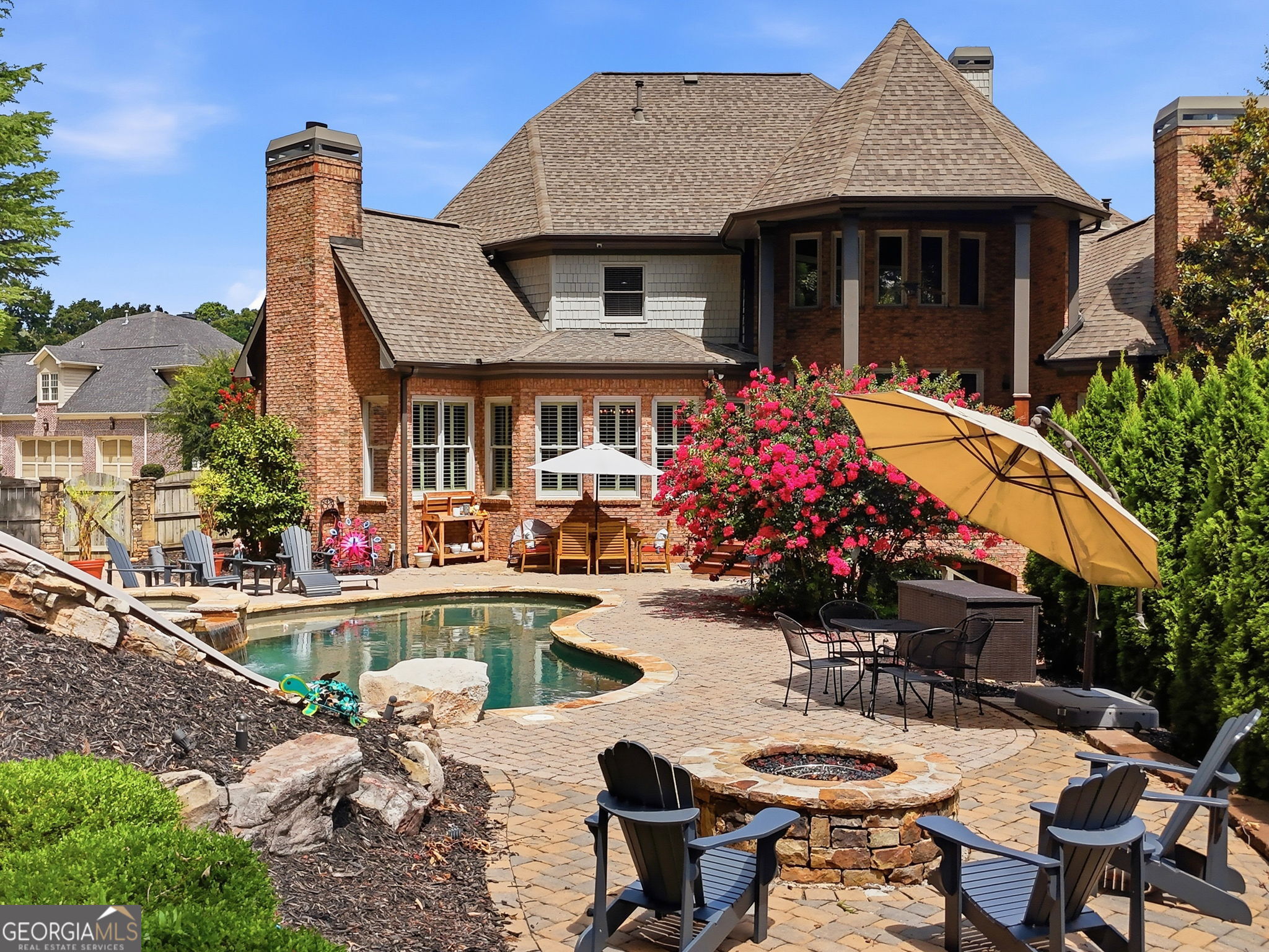 501 Gold Shore LN
