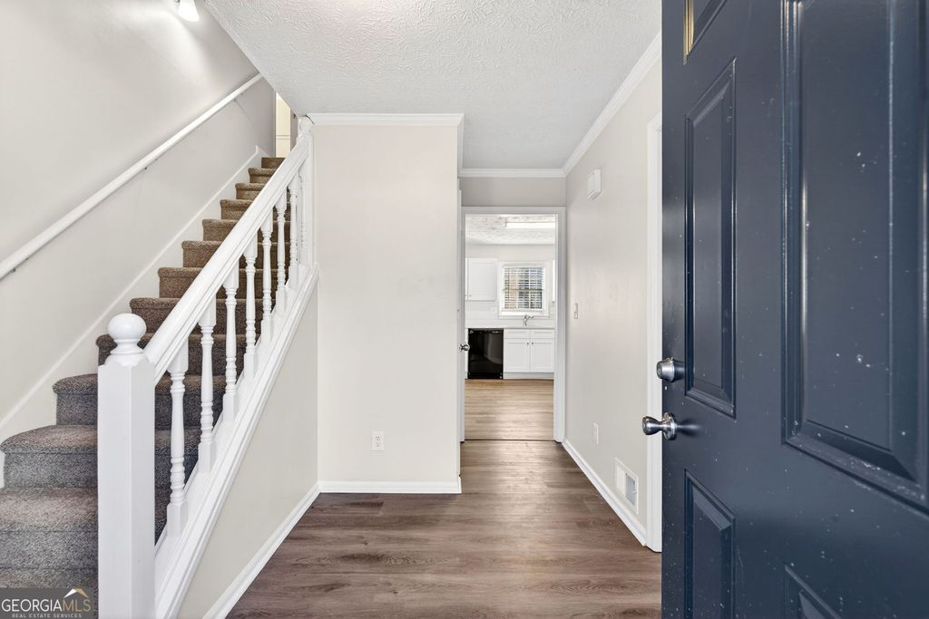 Photo of 3338 Devaughn Drive, Marietta, GA 30066 (MLS # 10700215)