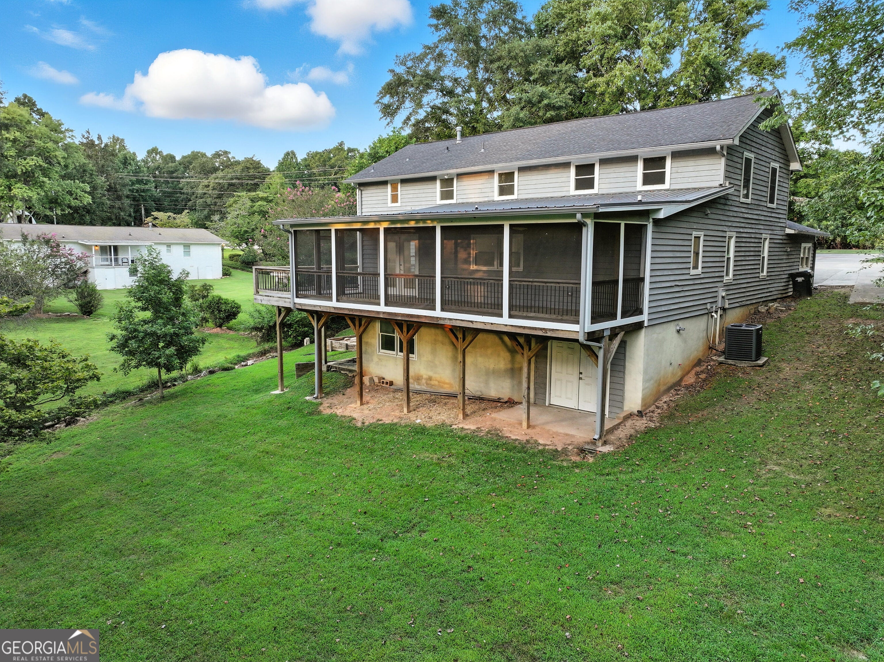 3235 Clarks Bridge RD