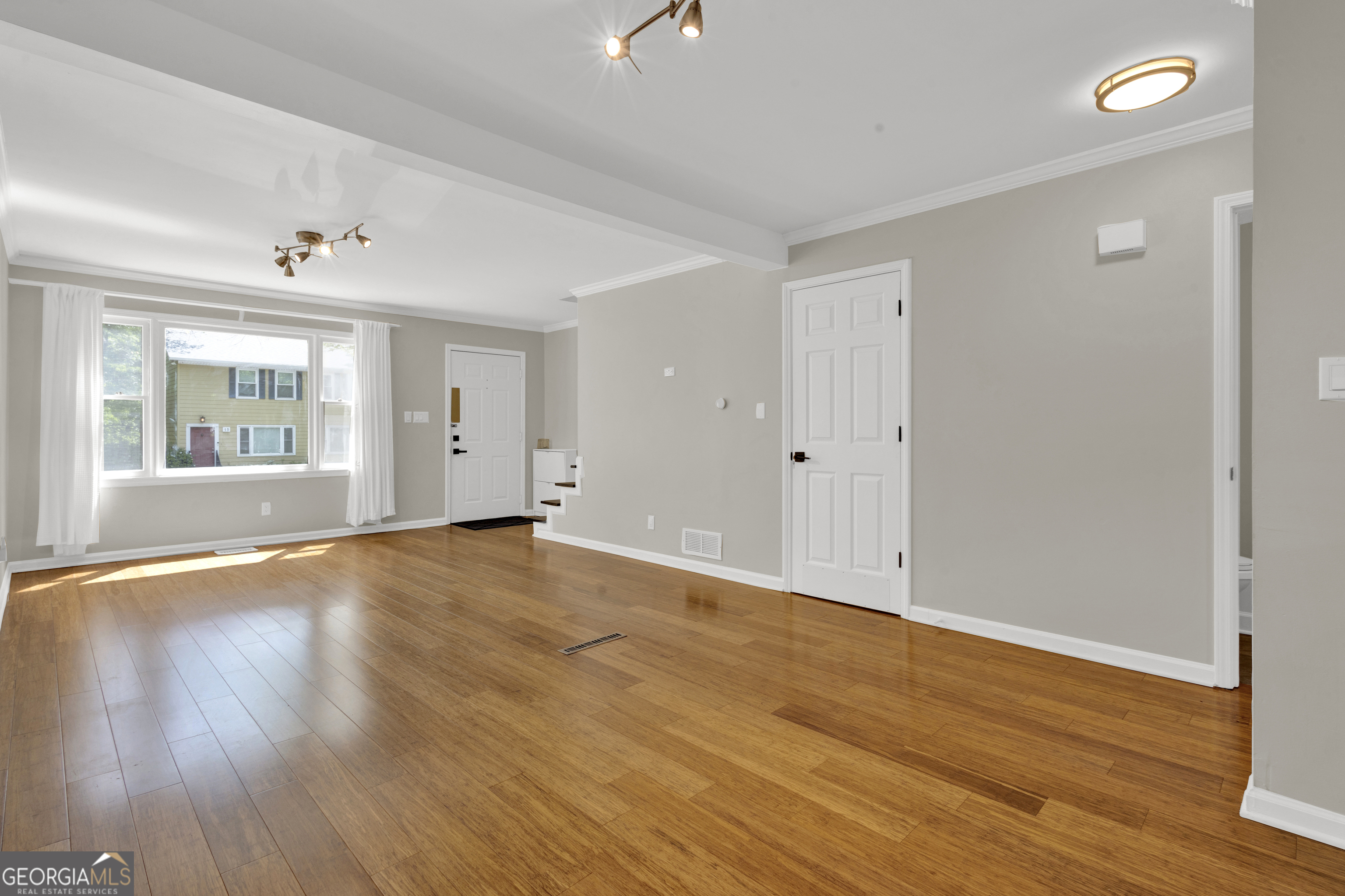 4 Holly Downs CT NW