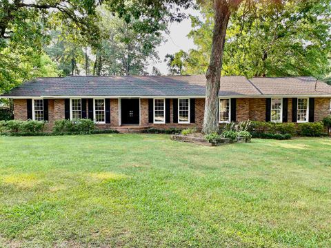 Photo of 16 Jefferson Drive SW, Rome, GA 30165 (MLS # 10619113)