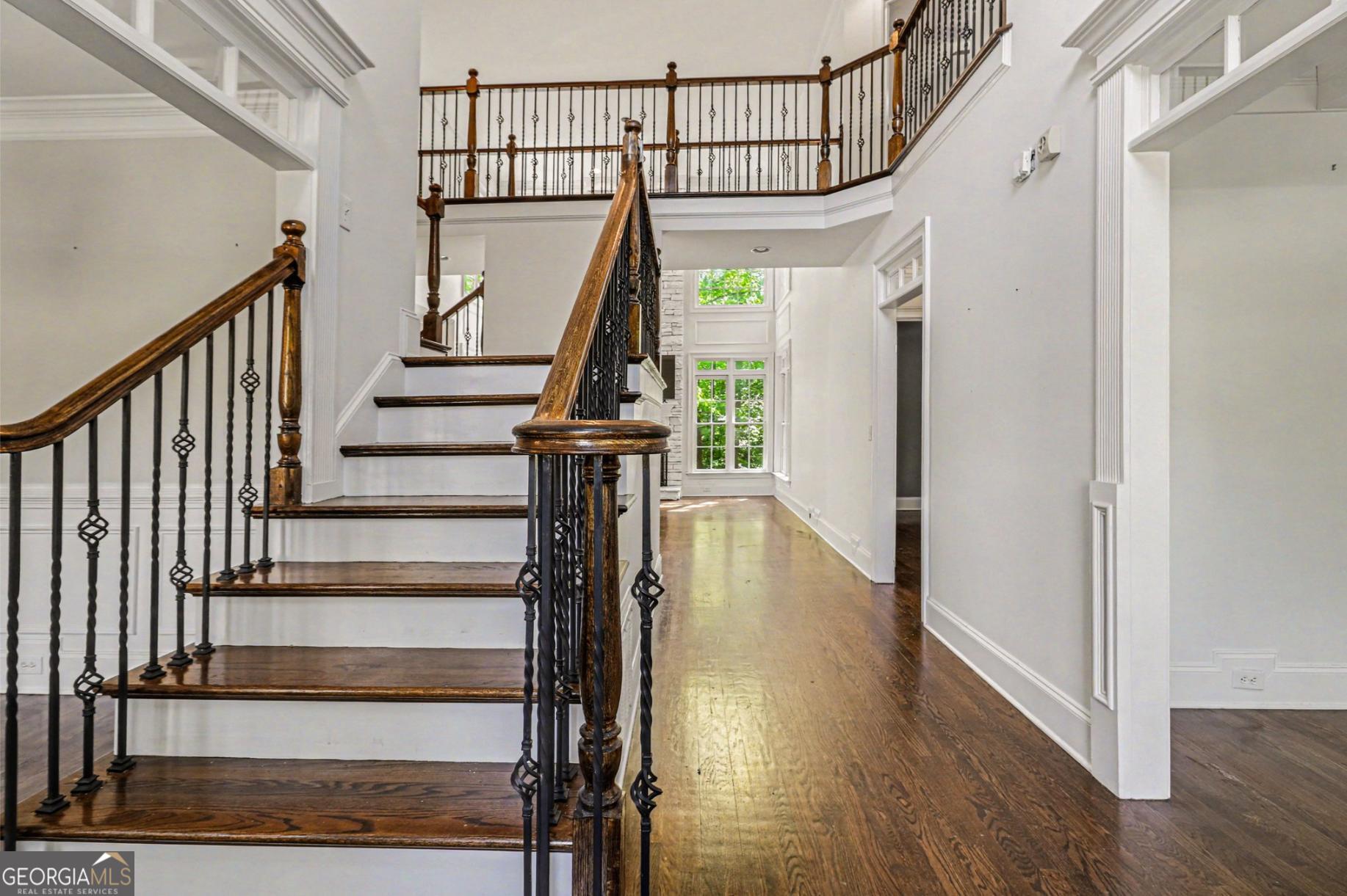 4350 Bronte LN