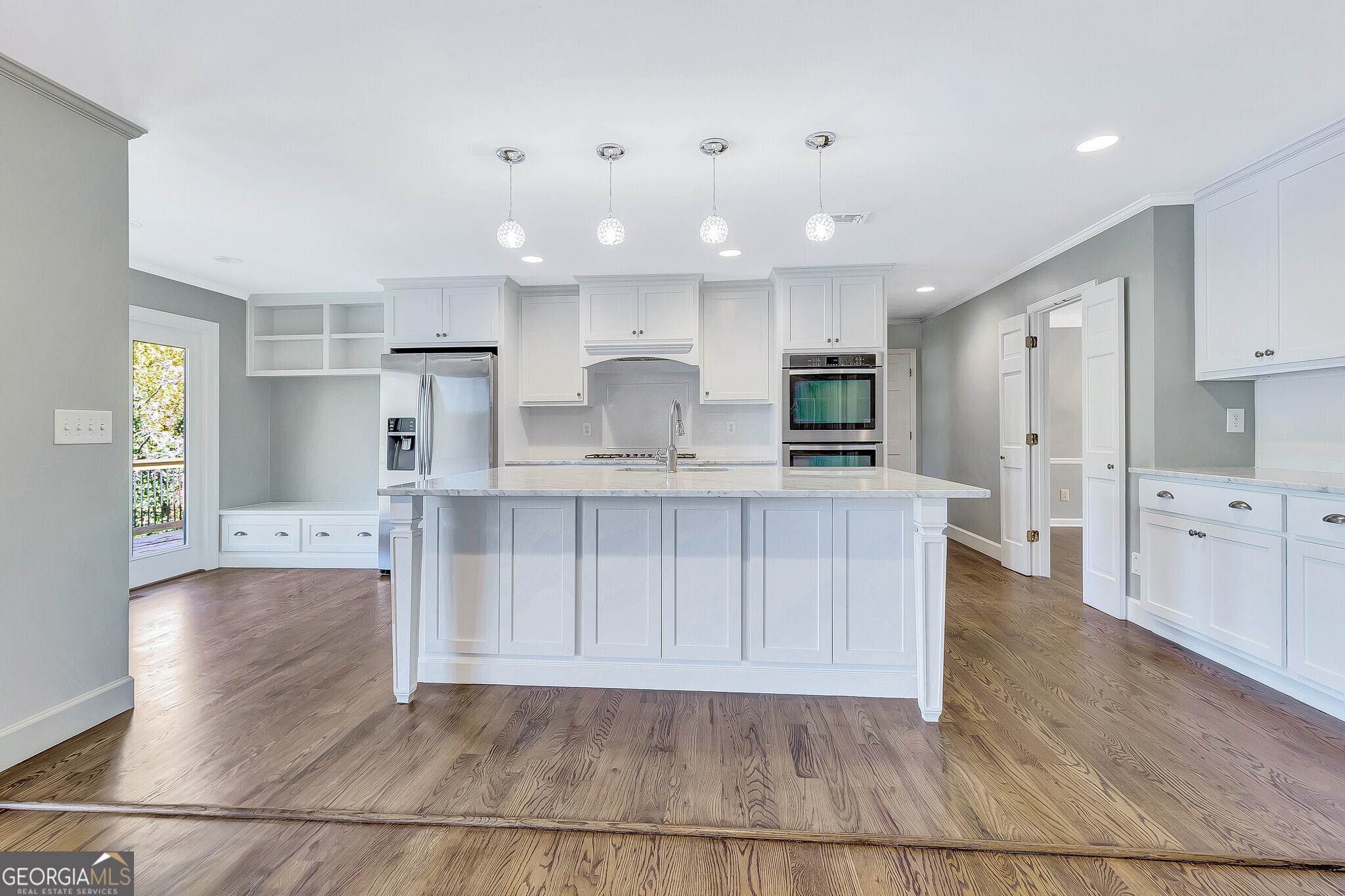 Lake Hills - Residential