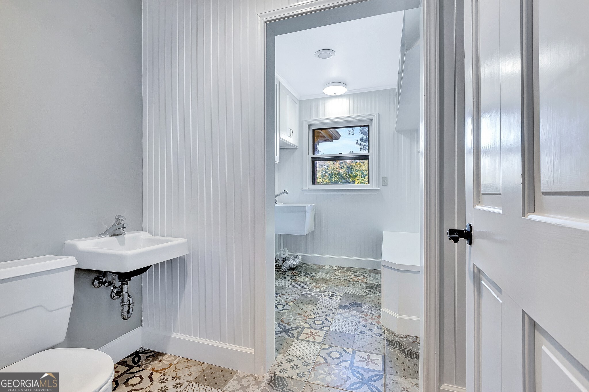 Lake Hills - Residential