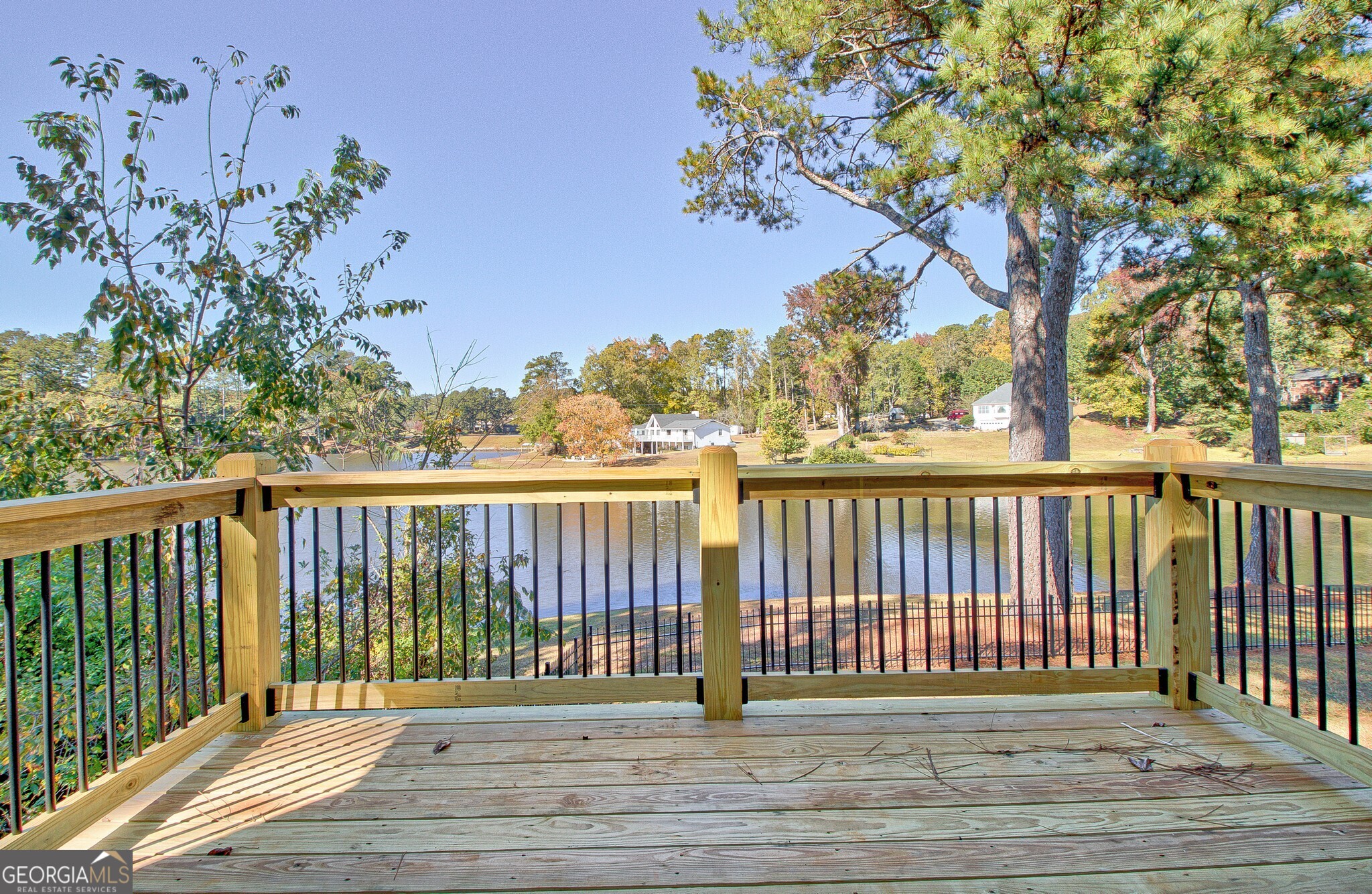 Lake Hills - Residential