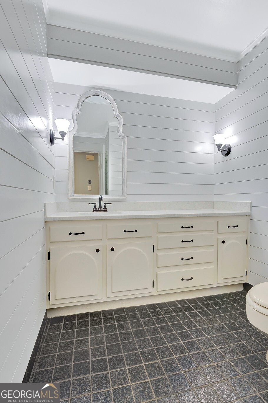 Lake Hills - Residential