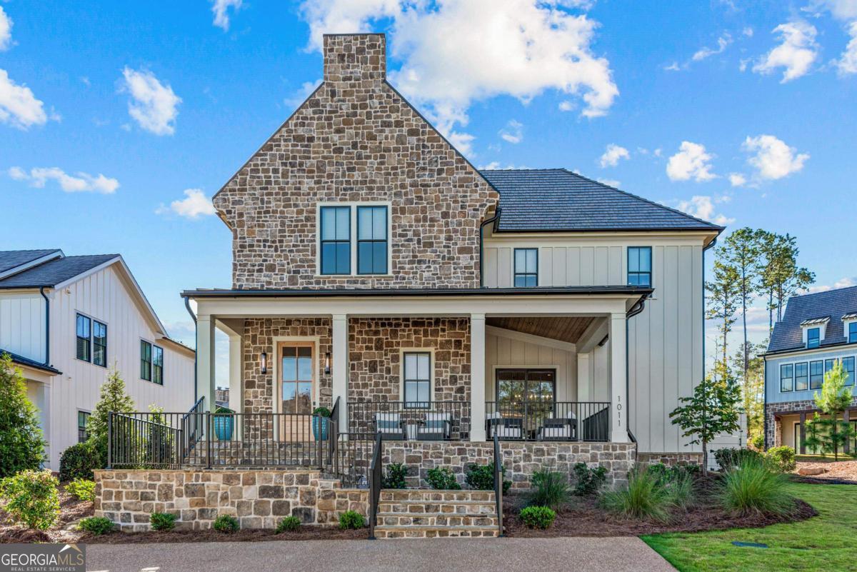1011 West Rock LOOP
