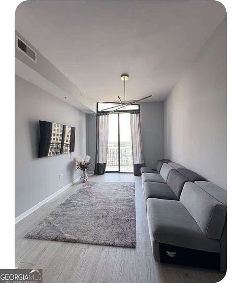 Photo of 3040 Peachtree Road NW #1913, Atlanta, GA 30305 (MLS # 10771695)