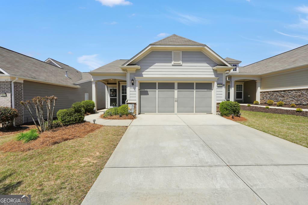 Photo of 560 Beautyberry Drive, Griffin, GA 30223 (MLS # 10819877)