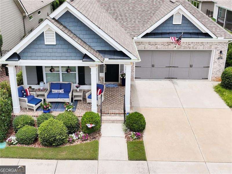 121 Clover WAY
