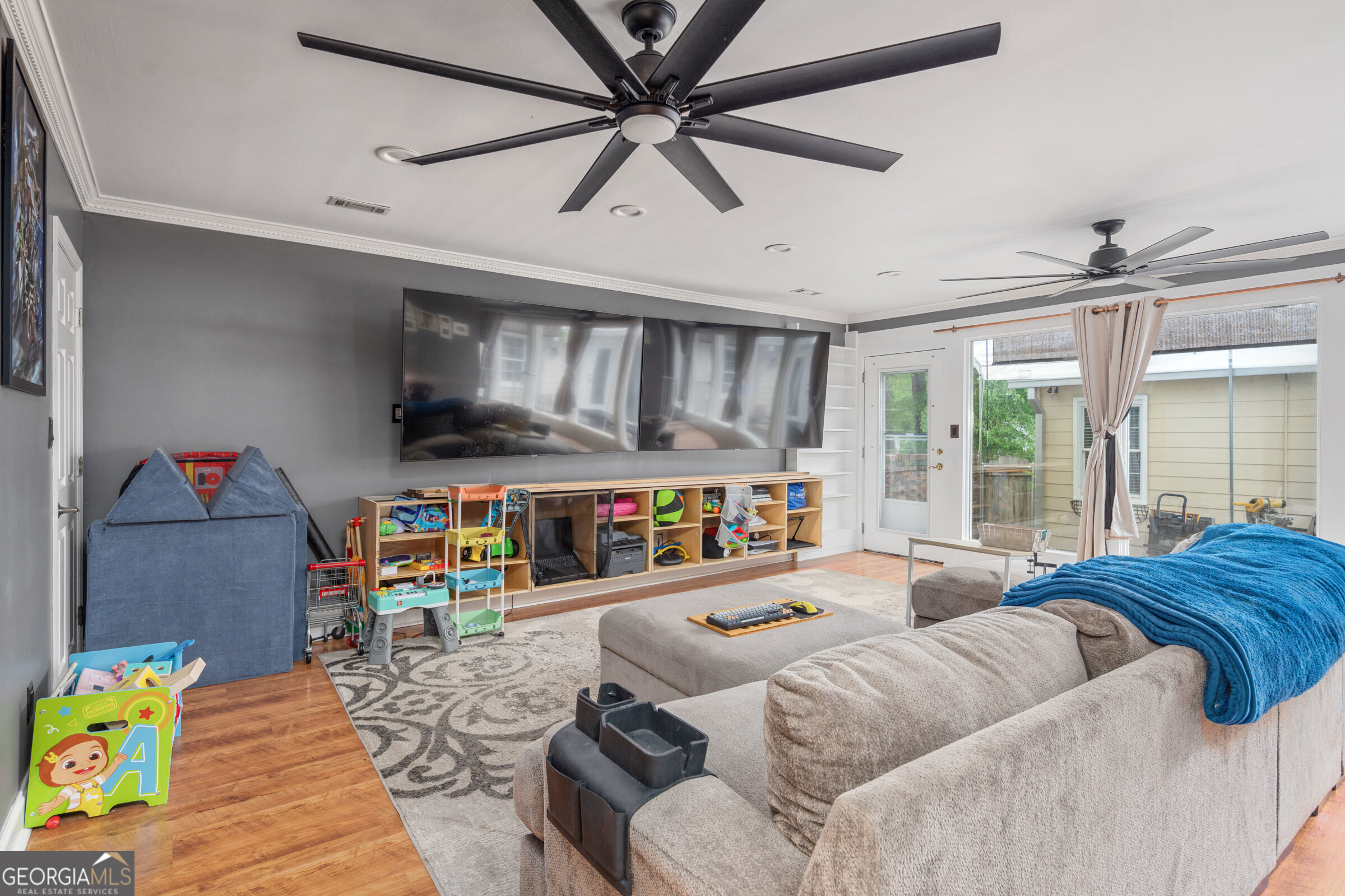 375 Calloway DR