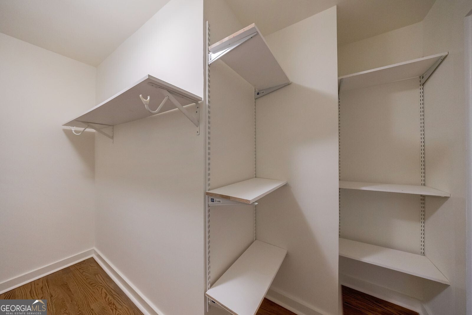 Barton Woods - Residential