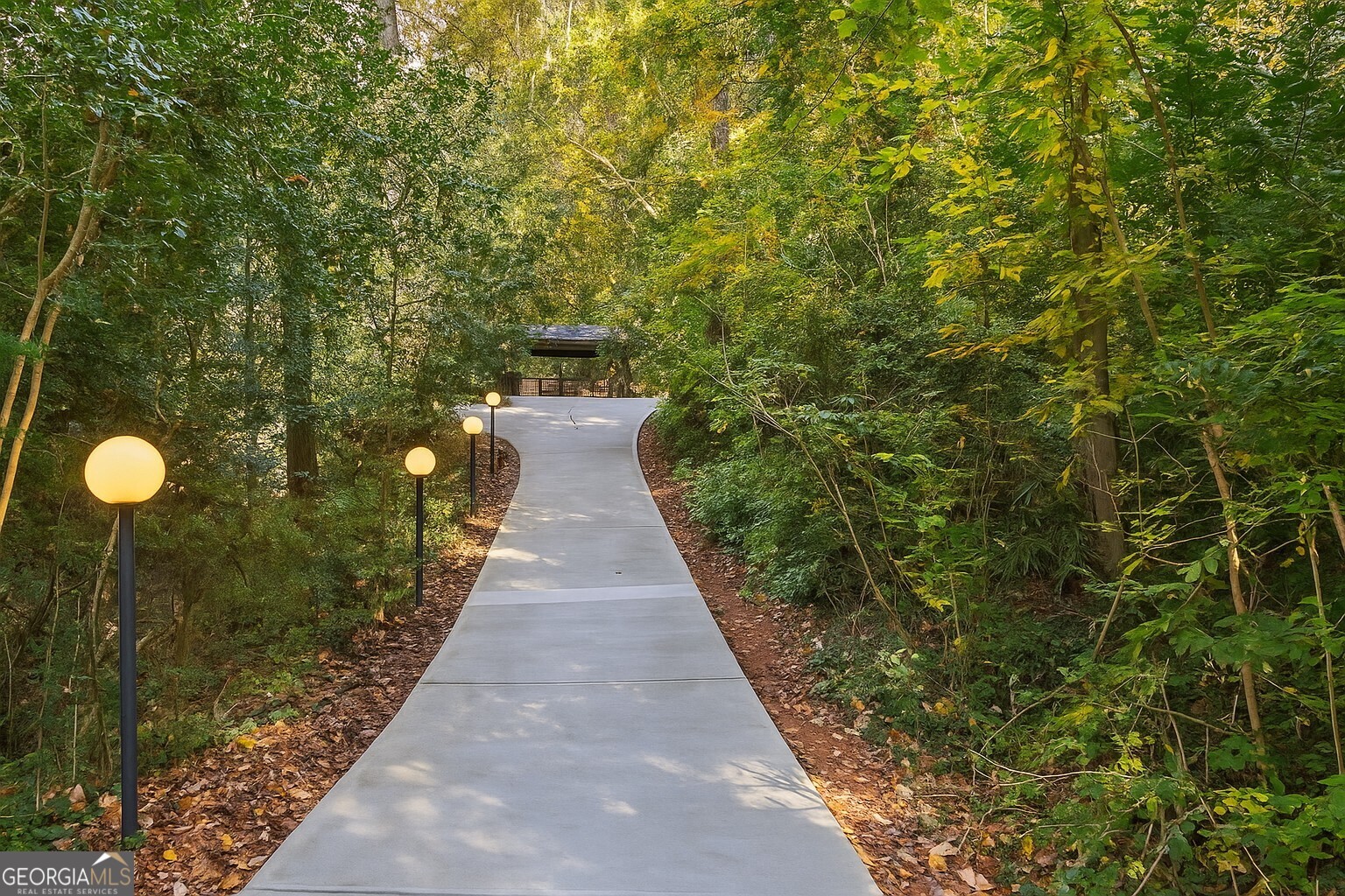 922 Barton Woods RD NE