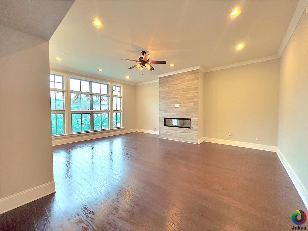 4254 Spruce Pine ALY