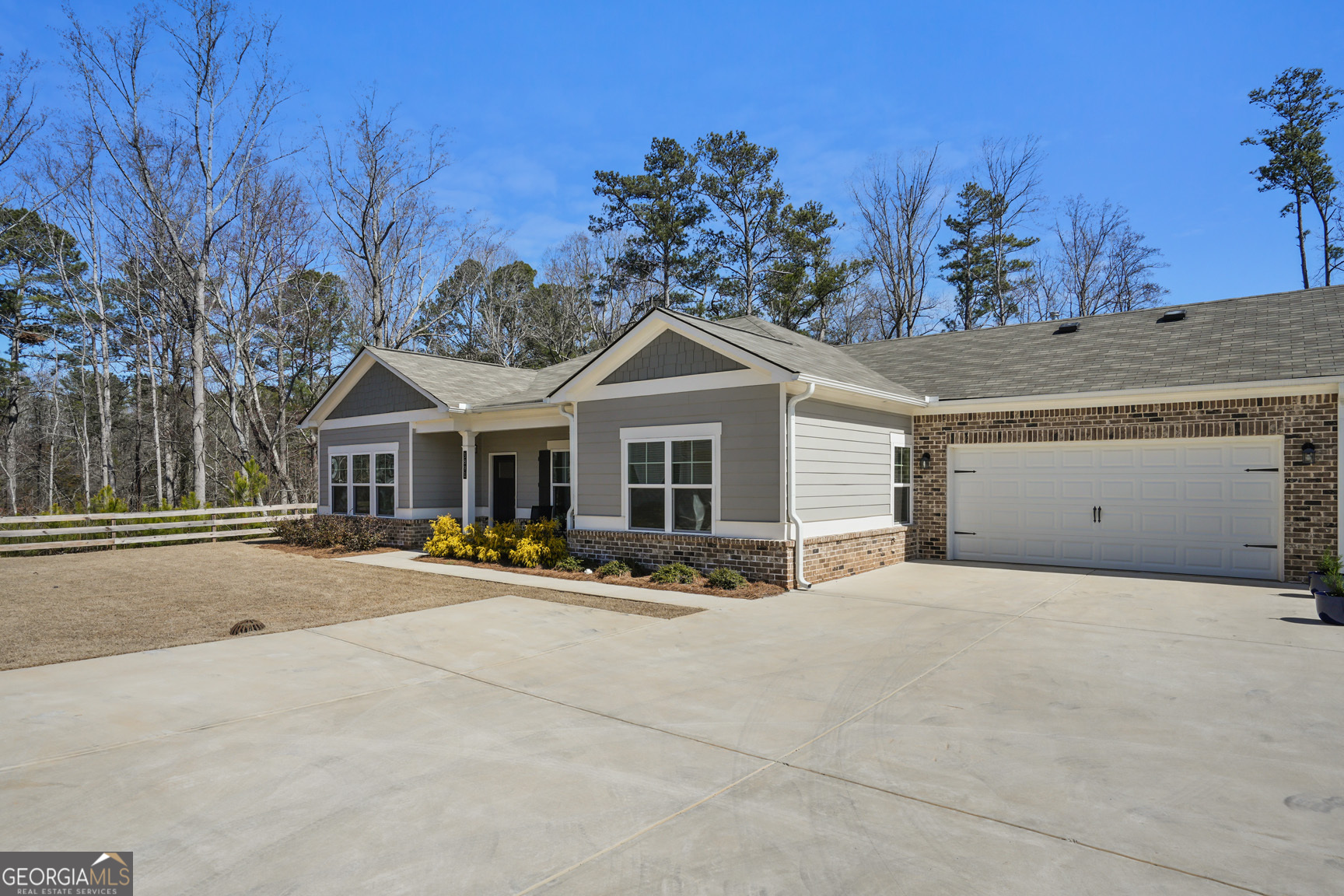 3891 Shelleydale DR