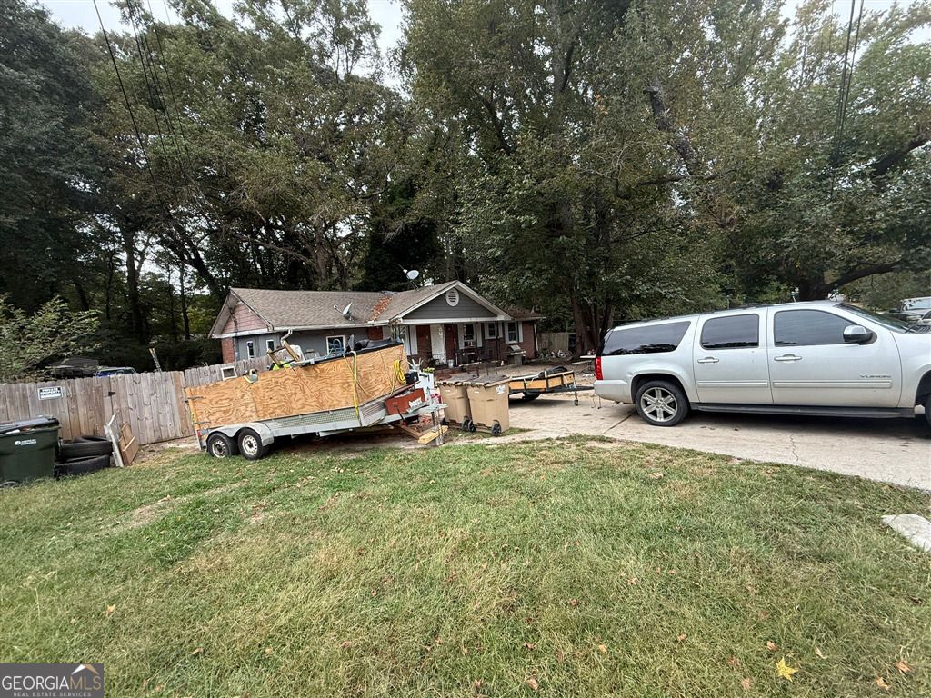 Photo of 6276 Vera Lane SW, Mableton, GA 30126 (MLS # 10696004)