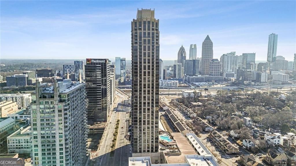 Photo of 270 17th Street NW #3110, Atlanta, GA 30363 (MLS # 10698405)