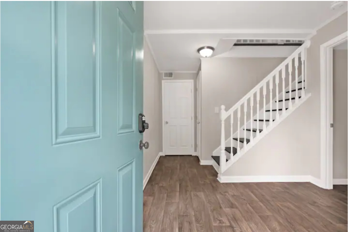 3205 Pennington CIR SW