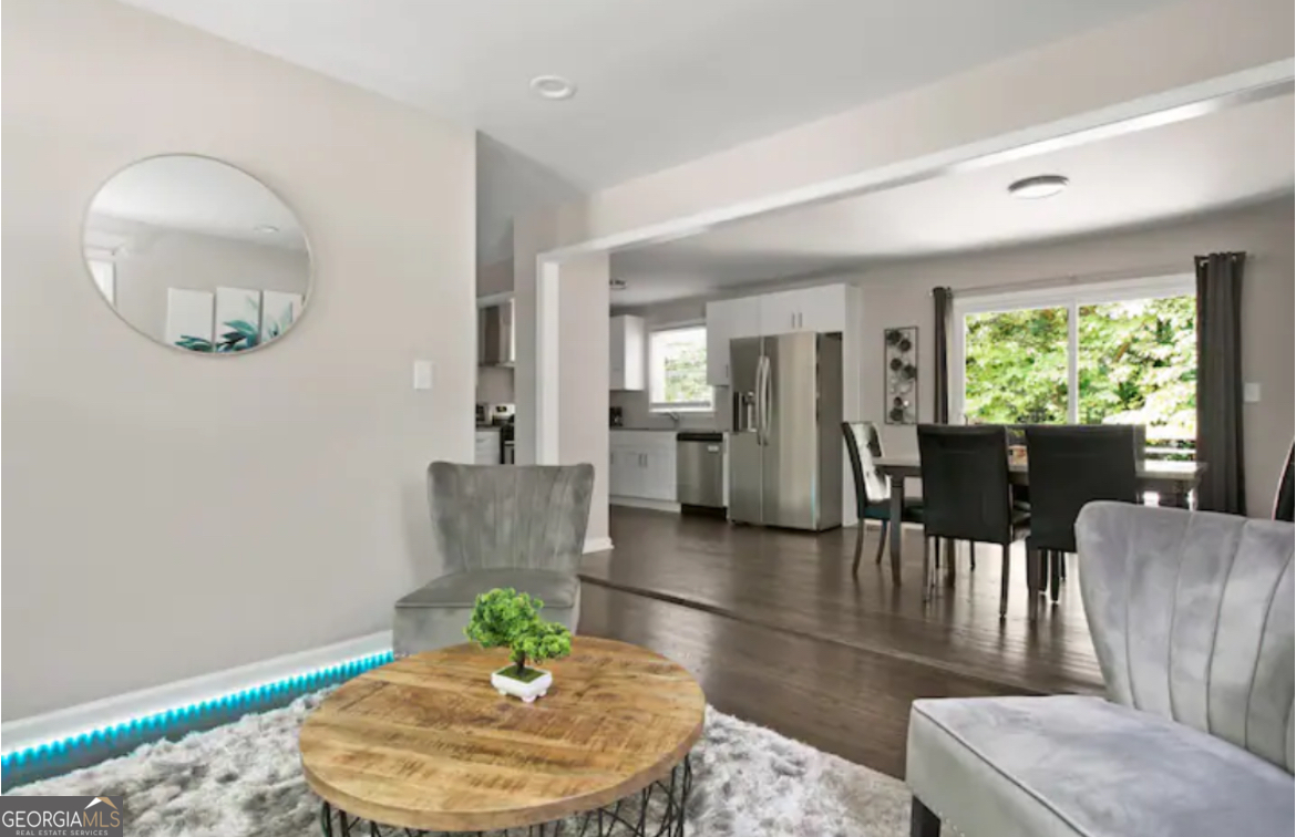 3205 Pennington CIR SW