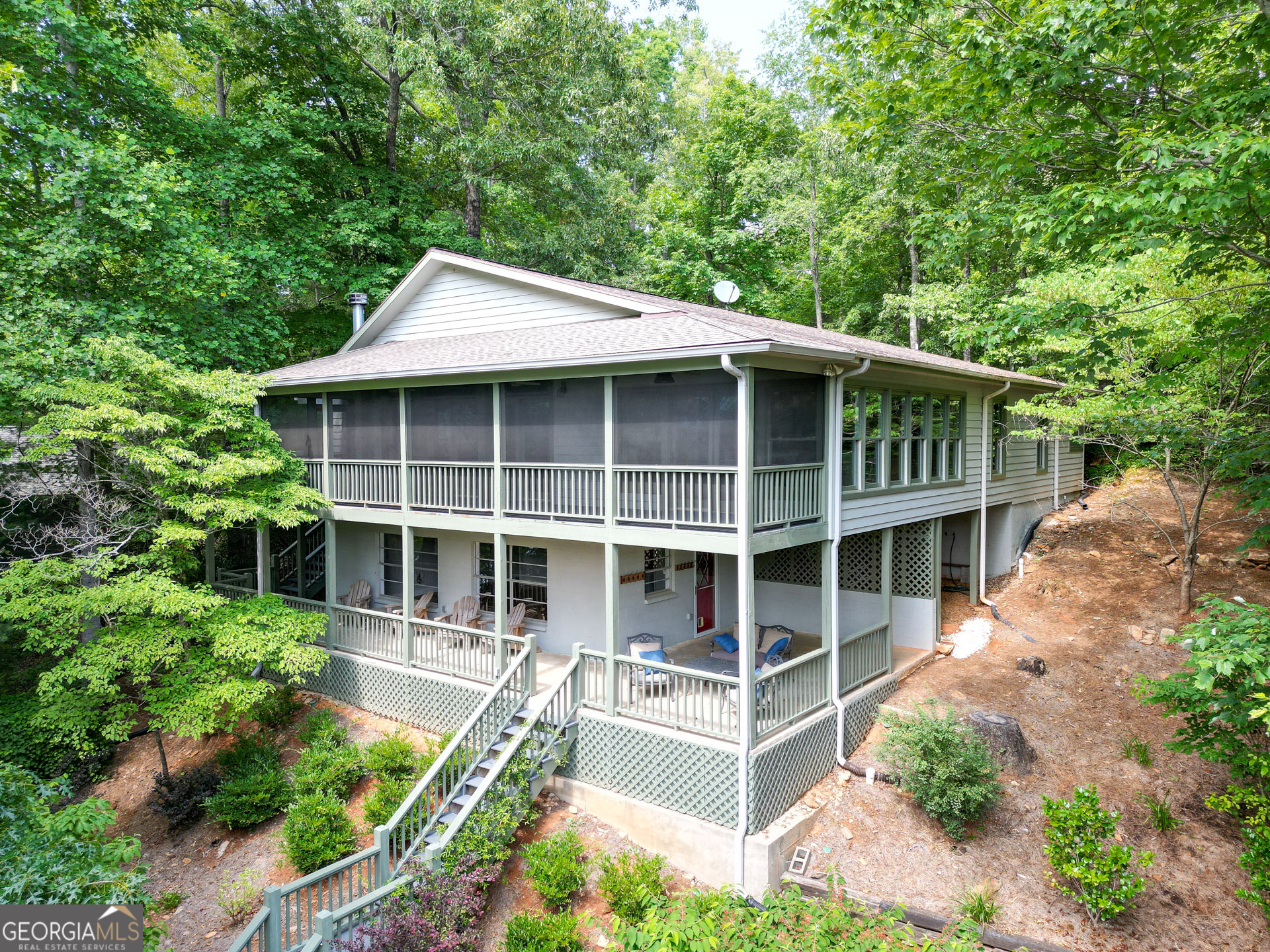 888 Moccasin Creek RD