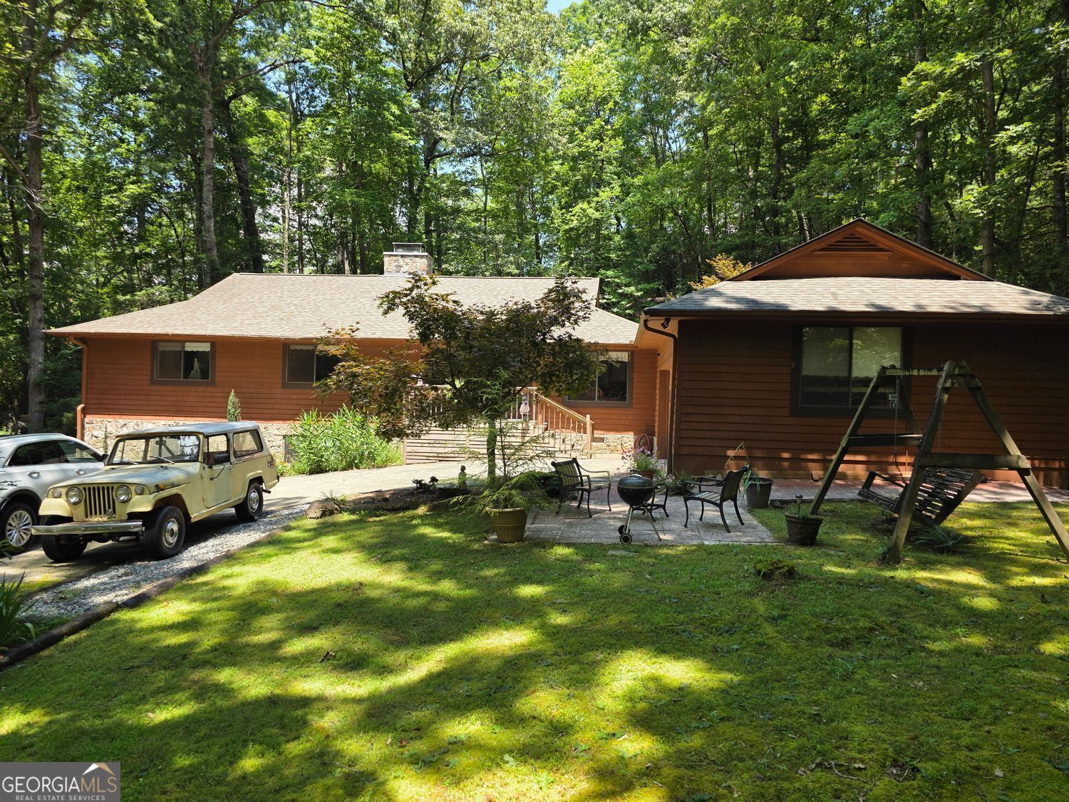 231 Laurelwood